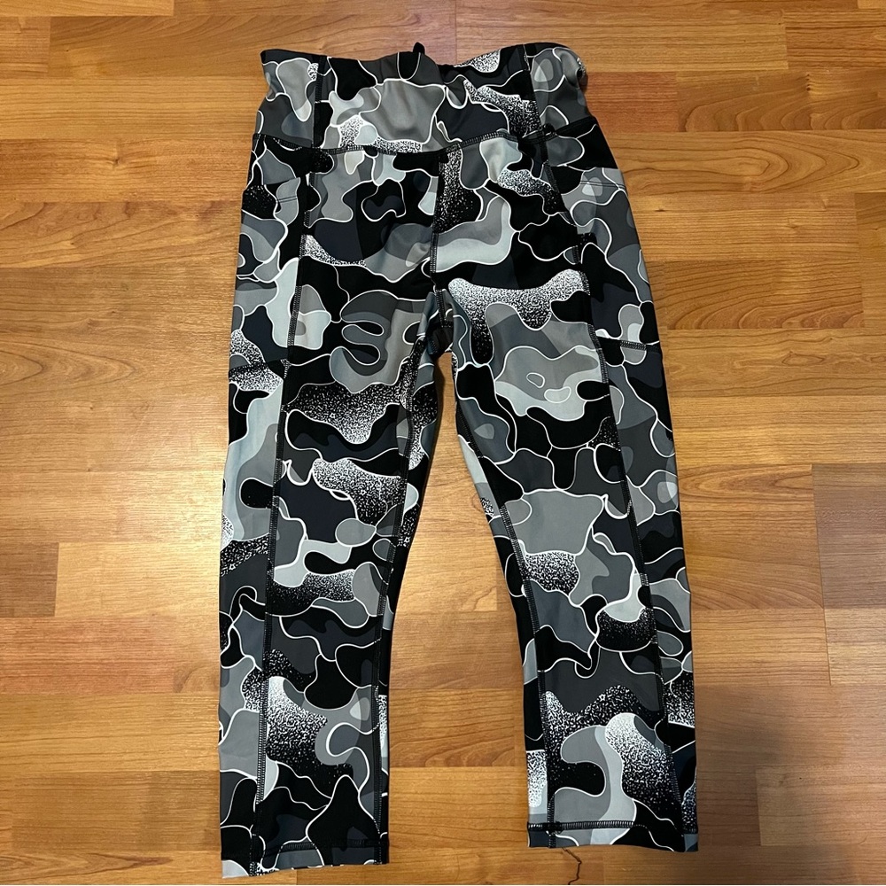 Cropped Workout Leggings
